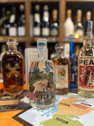 Il legame tra Terroir e Distillati: come la geografia influisce su Rum, Gin e Whisky